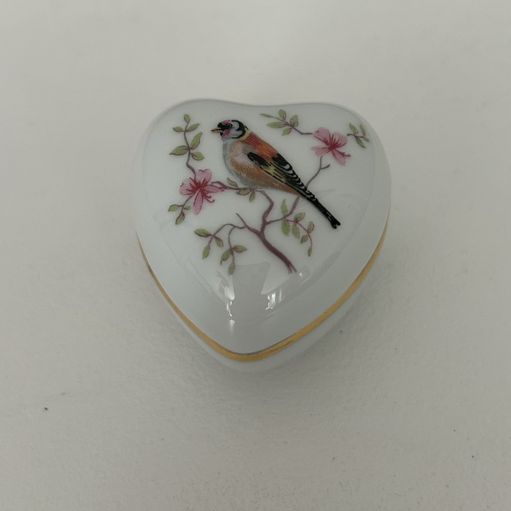 Vintage Limoges Bird Heart Shaped Porcelain Trinket Dish Ring Box France
